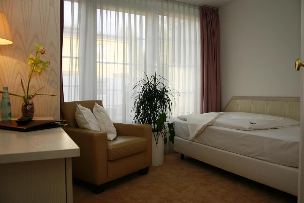 Atrium Hotel Amadeus Osterfeld Habitación foto